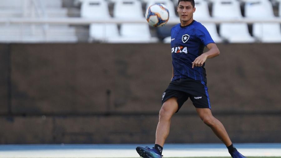 Marcinho volta ao time titular após período de treinamentos durante recesso para Copa América - Vitor Silva/SSPress/Botafogo