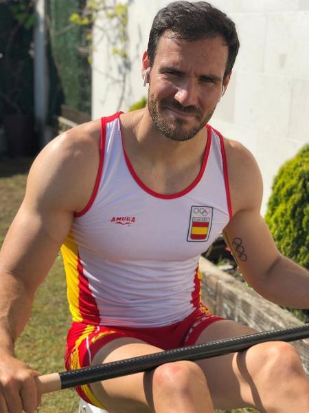 Saúl Craviotto decidiu voltar a trabalhar como policial após adiamento das Olimpíadas - Reprodução/Instagram