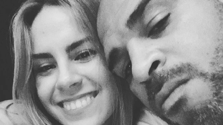 Adriano posta foto com a nova namorada nas redes sociais - Reprodução/Instagram