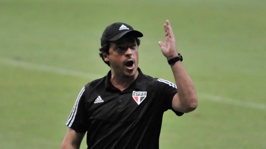 Fernando Diniz, técnico do São Paulo, durante partida pelo campeonato Brasileiro - Jhony Pinho/AGIF