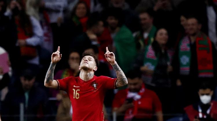 Otavio comemora após marcar gol pela seleção de Portugal no confronto contra a Turquia pelas Eliminatórias da Copa, no Estádio do Dragão. 24/03/2022 - PEDRO NUNES/REUTERS - PEDRO NUNES/REUTERS