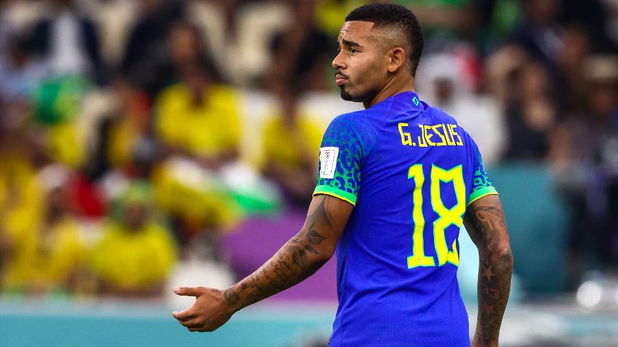 Gabriel Jesus foi titular do Brasil no terceiro jogo no Qatar diante de Camarões - Foto Olimpik/NurPhoto via Getty Images