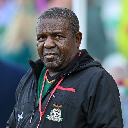 Bruce Mwape, técnico da seleção feminina de Zâmbia - Brendan Moran/Sportsfile via Getty Images