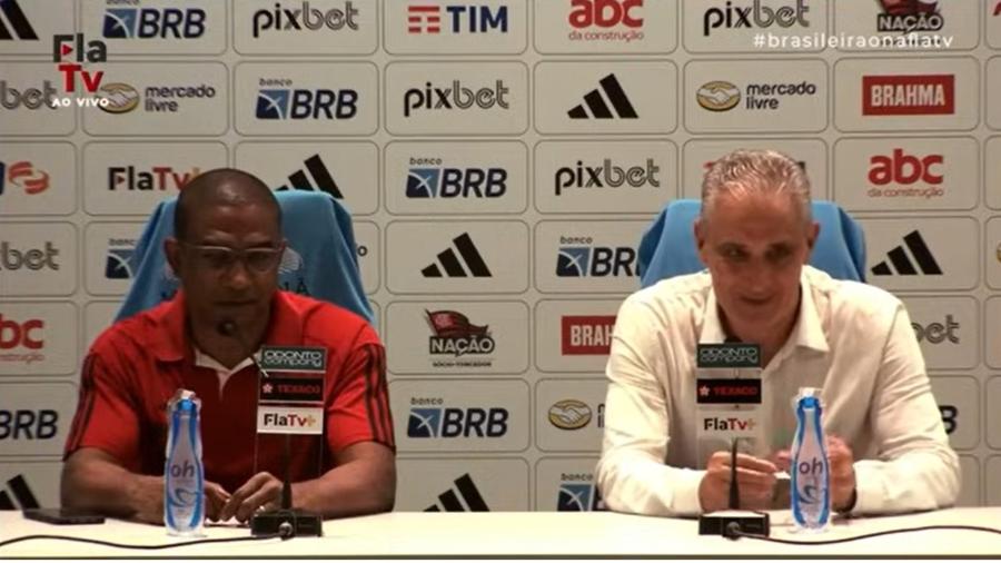 Tite (à dir.), técnico do Flamengo, e auxiliar César Sampaio em entrevista coletiva após empate com o Fluminense