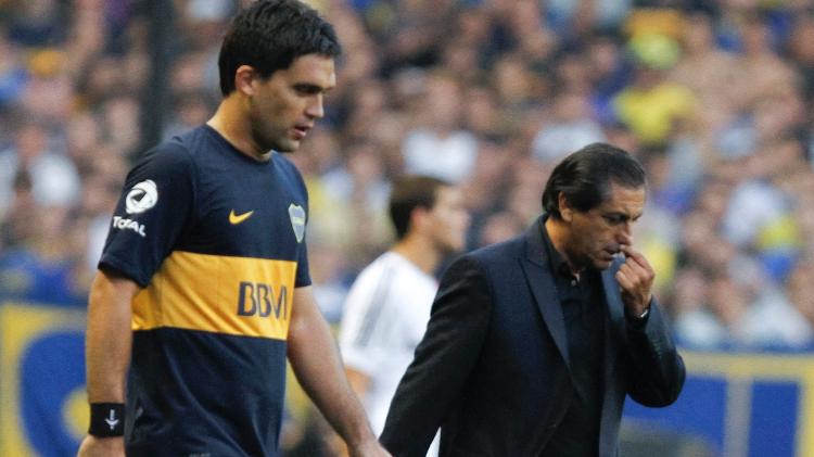 Ramón Díaz, então técnico do River Plate, durante jogo contra o Boca Juniors na Bombonera