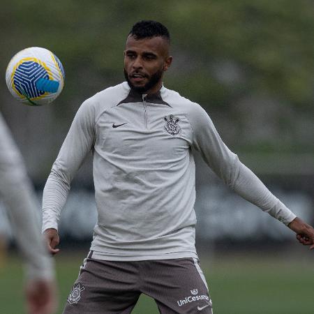 Alex Santana, volante do Corinthians, durante treino no CT Dr. Joaquim Grava - Rodrigo Coca/Ag. Corinthians