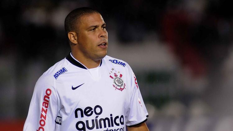 Técnico revela chateação da forma que saiu do Corinthians envolvendo Ronaldo Fenômeno