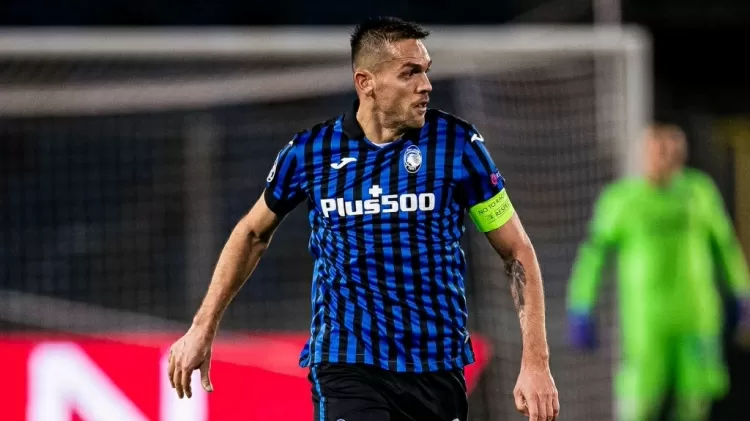 Rafael Tolói, da Atalanta, em jogo contra o Real Madrid pela Liga dos Campeões - Ricardo Nogueira/Eurasia Sport Images/Getty Images - Ricardo Nogueira/Eurasia Sport Images/Getty Images