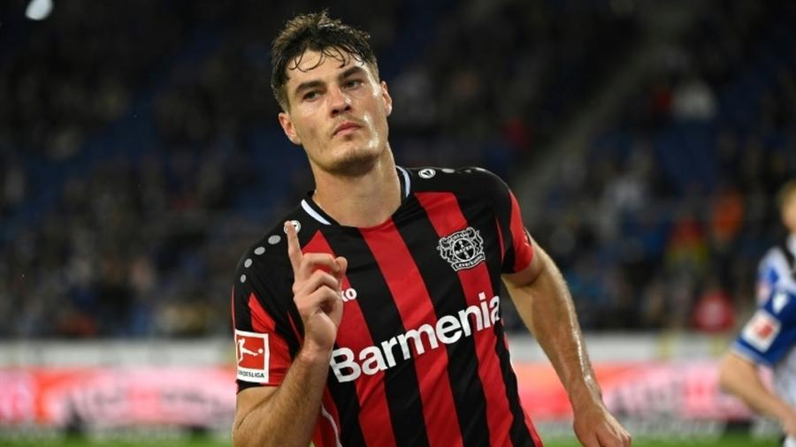 Patrik Schick é a maior ameaça à liderança de Lewandowski - AFP