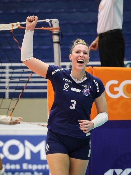 Maiara Basso é a maior pontuadora da temporada na Superliga feminina de vôlei - Reprodução