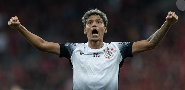 RETORNO APÓS AFASTAMENTO! Possível retorno de zagueiro afastado ao Corinthians devido à seca na defesa