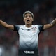 De saída do Corinthians, zagueiro Caetano negocia com clube japonês