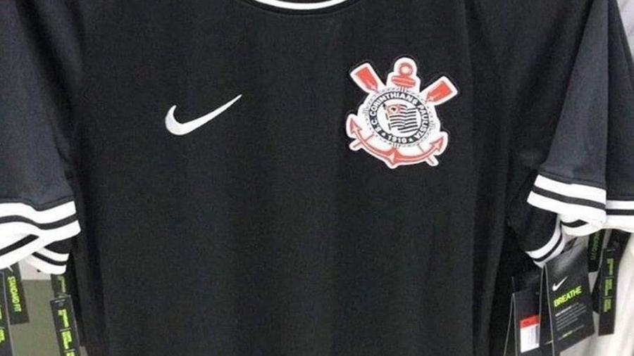 Camisa 2 do Corinthians homenageia 50 anos da torcida Gaviões da Fiel - Reprodução