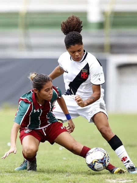 Ferj e projeto Joga Com Elas oferece curso para atuação no futebol feminino - Úrsula Nery