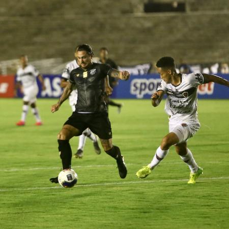 Vina, do Ceará, perdeu um pênalti na partida contra o Botafogo - Israel Simonton / Ceará SC