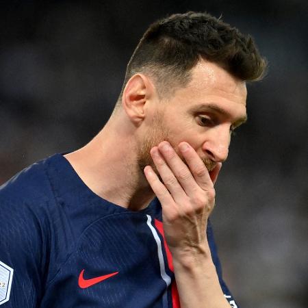 Lionel Messi se lamenta em PSG x Clermont; argentino se despede da equipe de Paris - FRANCK FIFE / AFP