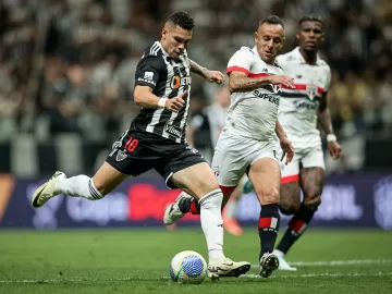 Galo impede o bi do inofensivo São Paulo 