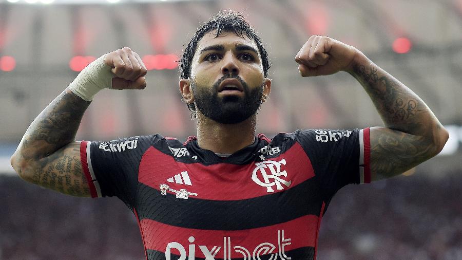 Gabigol celebra gol pelo Flamengo durante partida contra o Atlético-MG, duelo da final da Copa do Brasil