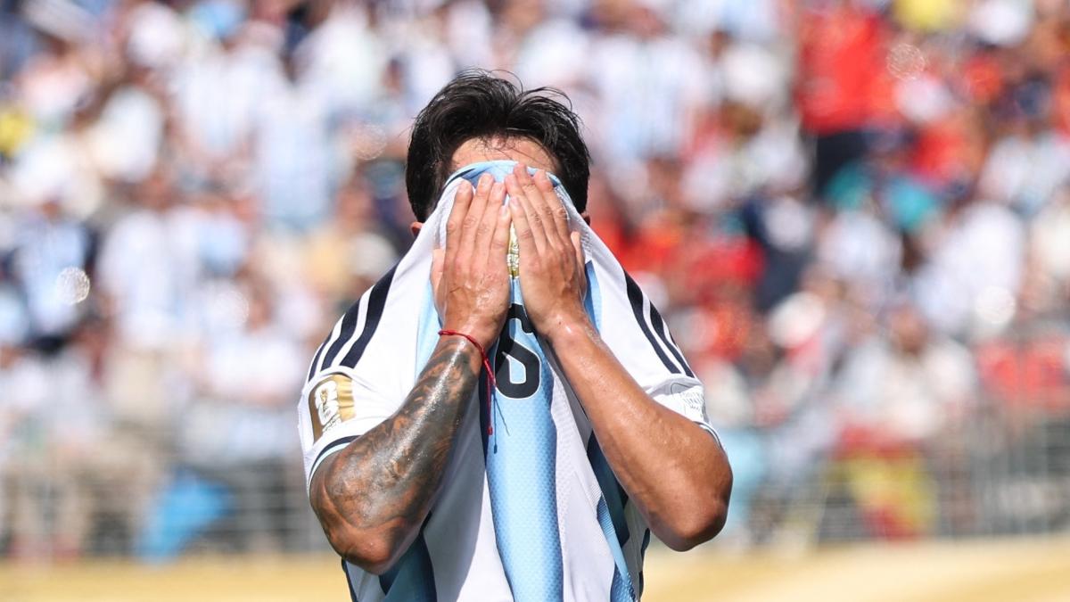 Argentina passa 90 minutos sem chutar na final da Copa do Mundo