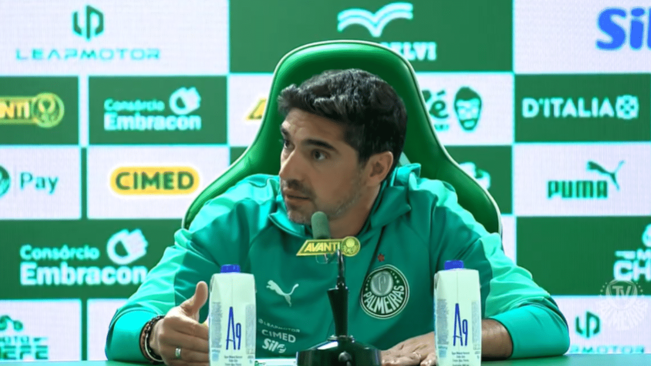Abel Ferreira opinou que o Palmeiras conseguiu tirar proveito de má fase do Corinthians - undefined