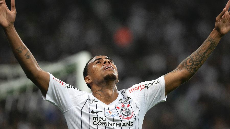 Gustagol é o artilheiro do Corinthians na temporada, com dez gols em 26 jogos - Daniel Vorley/AGIF