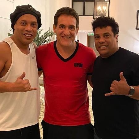 Ronaldinho recebeu visita de Gamarra no Paraguai - Reprodução/Instagram @carlosgamarra_oficial