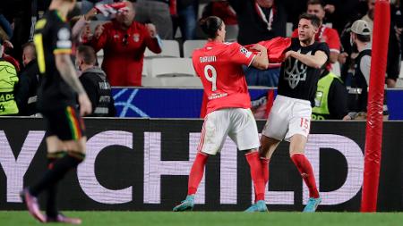 Champions: em jogo movimentado, Benfica e Ajax empatam em 2 x 2