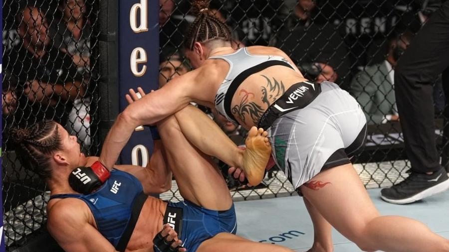 Norma Dumont (de cinza) dominou Danyelle Wolf por três rounds do UFC 279 - Reprodução/Instagram