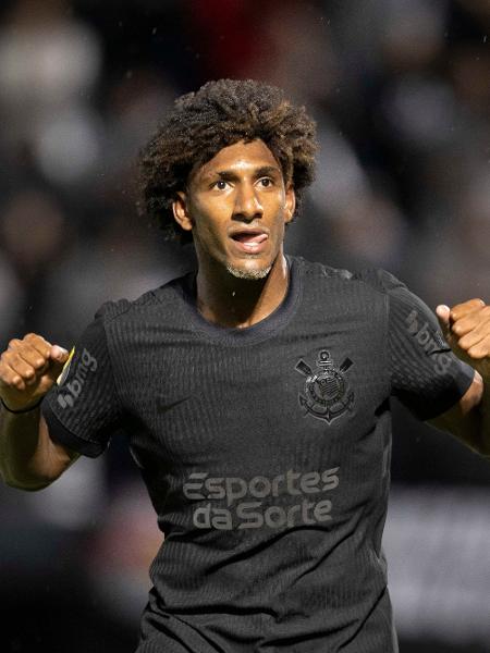 Talles Magno comemora gol marcado pelo Corinthians contra o Bragantino no Paulistão - ANDERSON LIRA/ESTADÃO CONTEÚDO