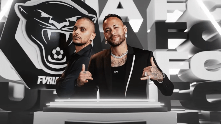 Neymar e seu "parça" Cris Guedes são presidentes da Furia na Kings League Brazil Neymar e seu "parça" Cris Guedes são presidentes da Furia na Kings League Brazil
