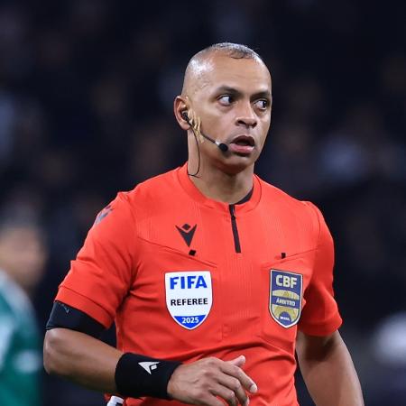 b - Marcello Zambrana/AGIF - Marcello Zambrana/AGIF