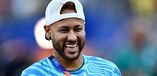 Neymar tem semana decisiva e seleção quer tê-lo em campo até quarta-feira