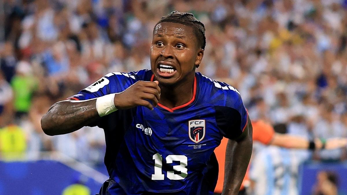 Gol de lateral de Cabo Verde contra Argentina é eleito mais bonito da Copa