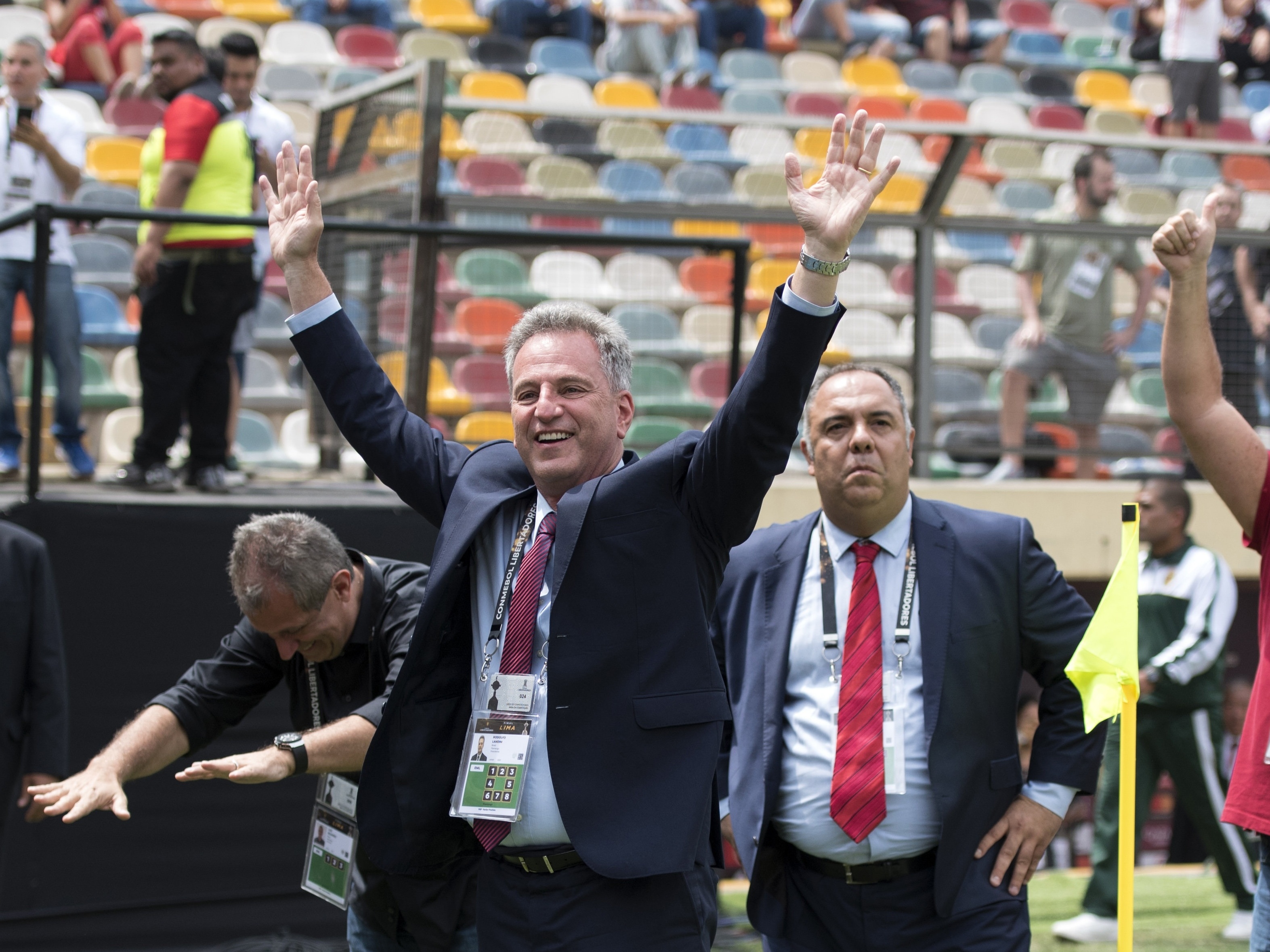 BAND VAI TRANSMITIR JOGOS DO FLAMENGO? PRESIDENTE DO ATHLETICO SE RENDE AO  MENGÃO 