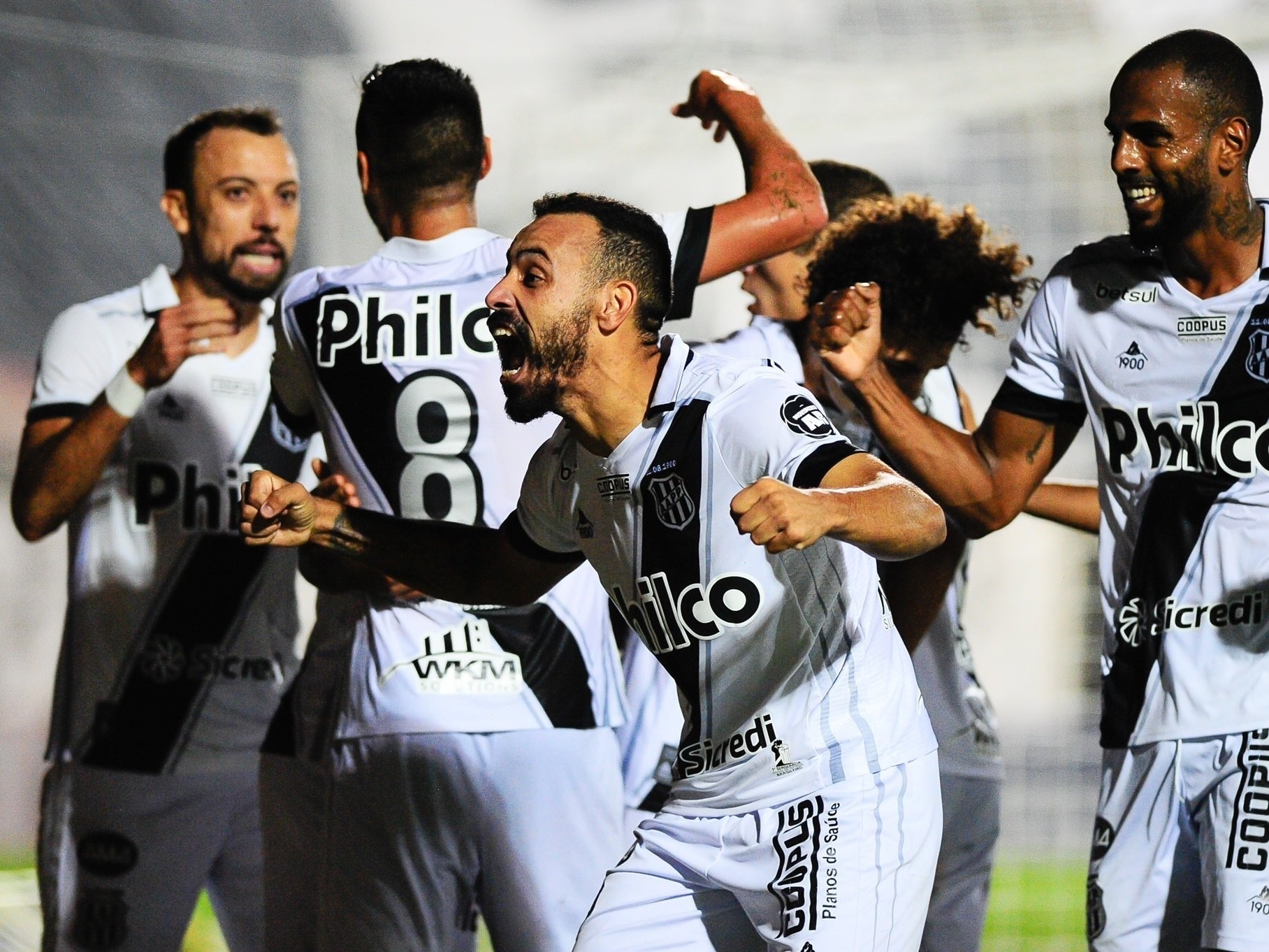 Santos bate o São Paulo nos pênaltis e conquista a Copa Paulista Feminina  2020 - Gazeta Esportiva