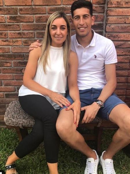 Esteban Andrada, goleiro do Boca Juniors, com a mulher - Reprodução/Instagram