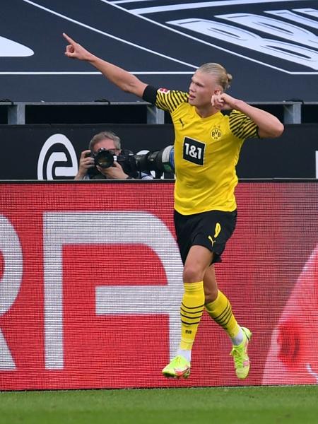 Haaland marcou em goleada do Borussia Dortmund contra o Eintracht Frankfurt - Marius Becker/Getty Images