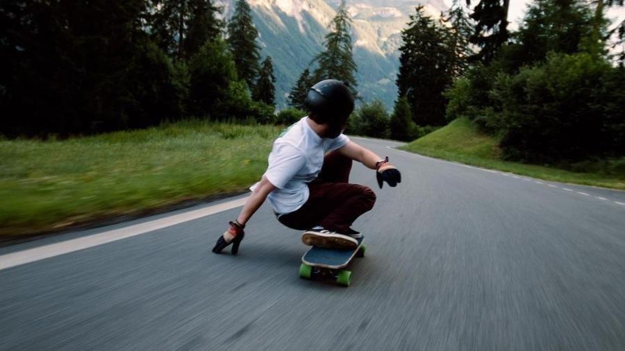 Josh Neuman, skatista que morreu em acidente de avião - Reprodução web : // Instagram Josh Neuman