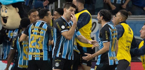 Grêmio é letal e leva a melhor no clássico mais apaixonante do Brasil
