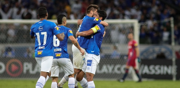 De grão em grão, Cruzeiro cresce na tabela e já mira primeiras colocações antes da Copa - Pedro Vale/AGIF