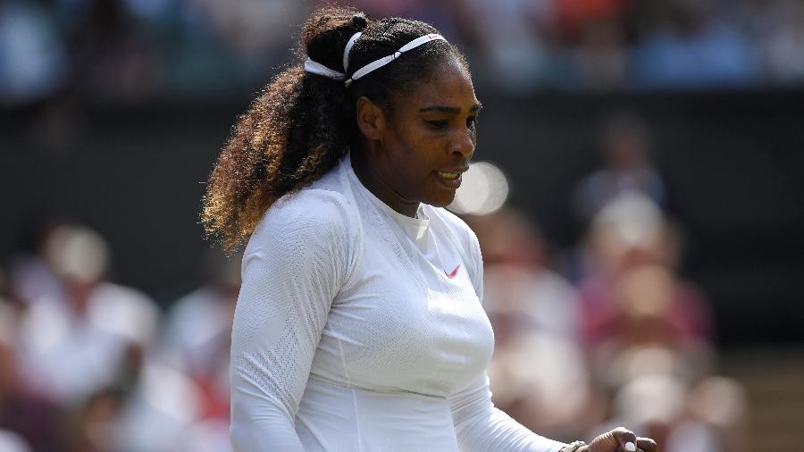 Serena Williams em ação em Wimbledon nesta quinta-feira - Tony O"Brien/Reuters