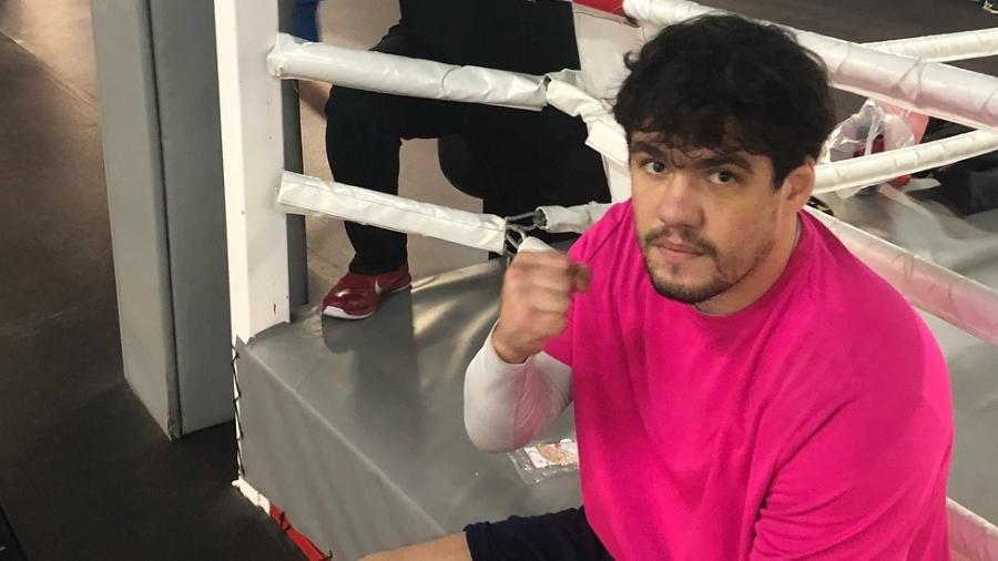 Raphael Zumbano, primo do lendário Éder Jofre, se mostrou orgulhoso e fã de Mike Tyson - Reprodução/Instagram