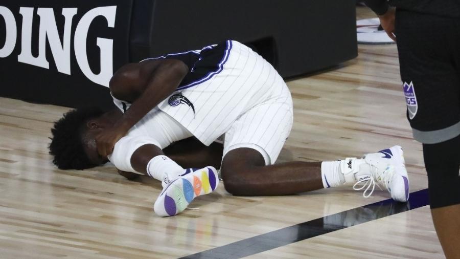 Jonathan Isaac sofreu lesão no jogo Orlando Magic x Sacramento Kings - Kim Klement-Pool/Getty Images/AFP