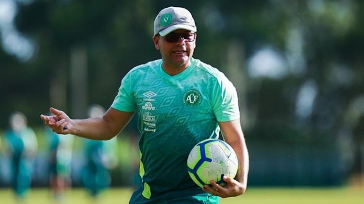 Umberto Louzer acerta com o Cruzeiro após boa campanha na Série B pela Chapecoense - Divulgação/Chapecoense - Divulgação/Chapecoense