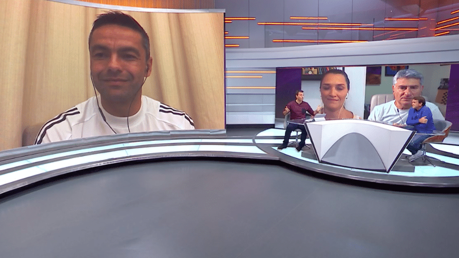 Juninho, auxiliar de Tuca Ferretti no Tigres-MEX, conversou com o Seleção SporTV - Transmissão SporTV