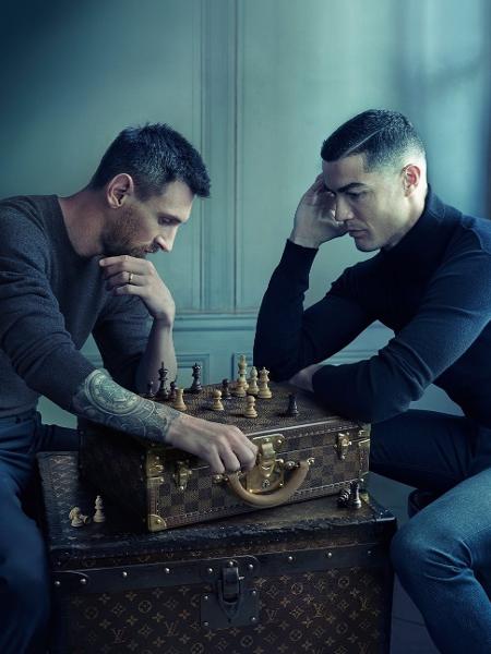 Cristiano Ronaldo e Messi jogam xadrez em campanha publicitária. - Annie Leibovitz - Divulgação/Instagram