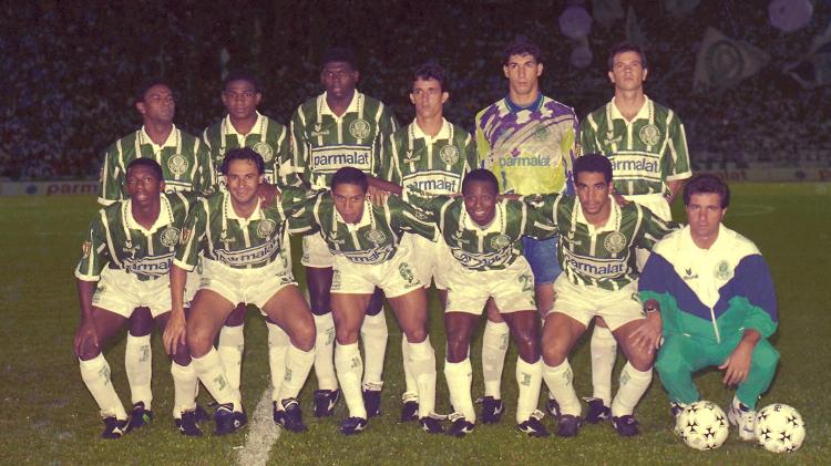 Time do Palmeiras em jogo contra o Boca Juniors pela Libertadores de 1994