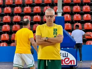 Seleção brasileira faz mais duas trocas na convocação