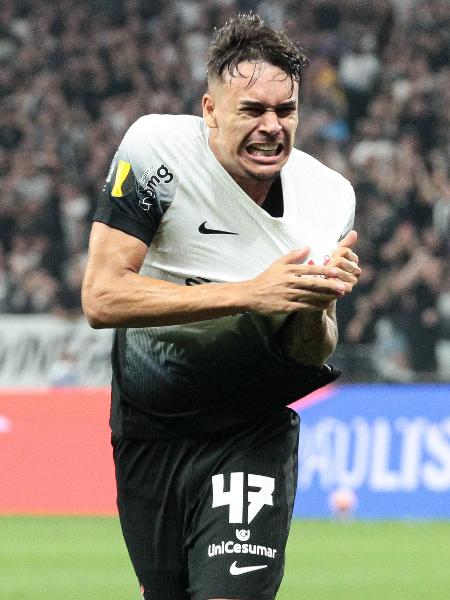 João Pedro Tchoca comemora gol do Corinthians sobre o Água Santa em duelo do Paulistão João Pedro Tchoca comemora gol do Corinthians sobre o Água Santa em duelo do Paulistão