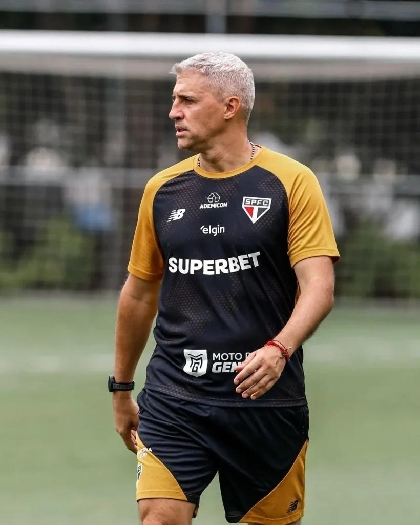 Crespo em treino antes do Majestoso - undefined